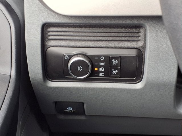 2025 Ford Super Duty F-550 DRW F-550® XL