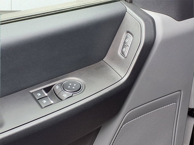 2025 Ford Super Duty F-550 DRW F-550® XL