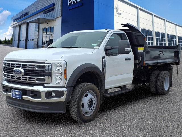 2025 Ford Super Duty F-550 DRW F-550® XL