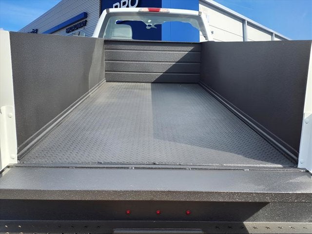 2025 Ford Super Duty F-550 DRW Service Body