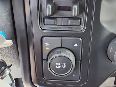 2025 Ford Super Duty F-550 DRW Service Body