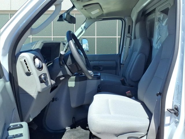 2026 Ford E-Series Cutaway BASE
