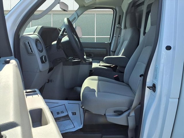 2025 Ford E-350 KUV