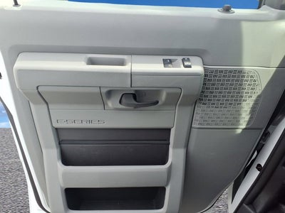 2026 Ford E-Series Cutaway BASE