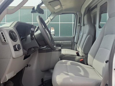 2026 Ford E-Series Cutaway BASE