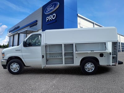 2026 Ford E-Series Cutaway BASE