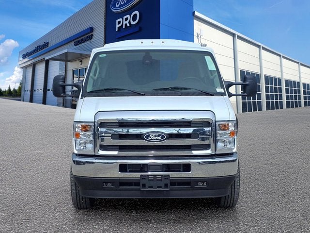 2026 Ford E-Series Cutaway BASE