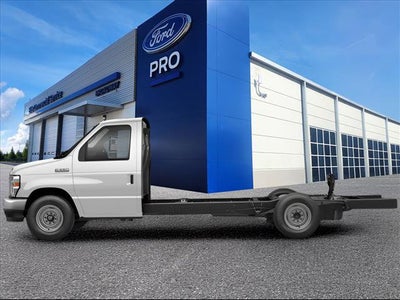 2024 Ford E-350 15FT BOX