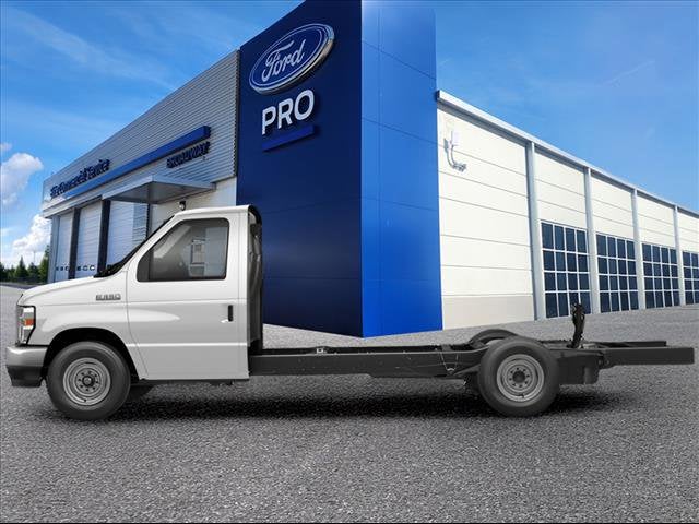 2024 Ford E-350 15FT BOX