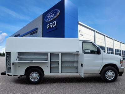 2026 Ford E-Series Cutaway BASE