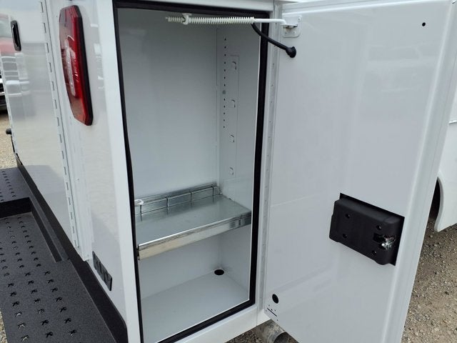 2026 Ford E-Series Cutaway BASE