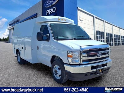 2027 Ford E-Series Cutaway E-350 SRW