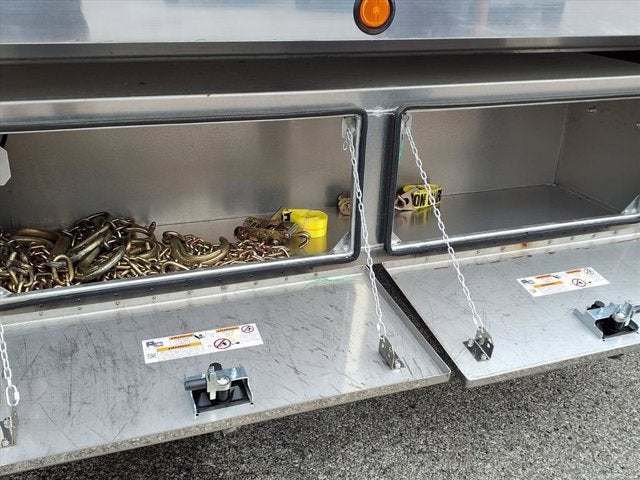 2025 Ford F750 Rollback