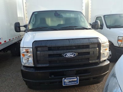 2026 Ford E-Series Cutaway E-450 DRW