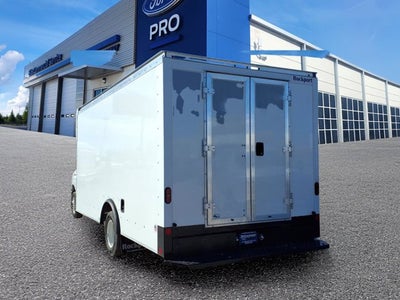 2024 Ford E-Series Cutaway E-450 DRW