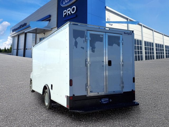 2024 Ford E-Series Cutaway E-450 DRW