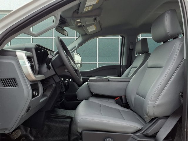 2026 Ford Super Duty F-350 DRW F-350® XL