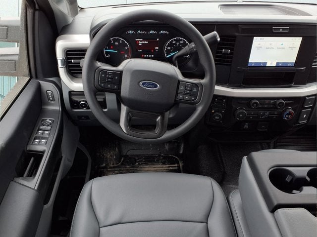 2026 Ford Super Duty F-350 DRW F-350® XL