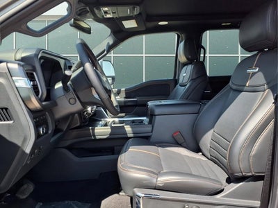 2024 Ford Super Duty F-450 DRW Platinum