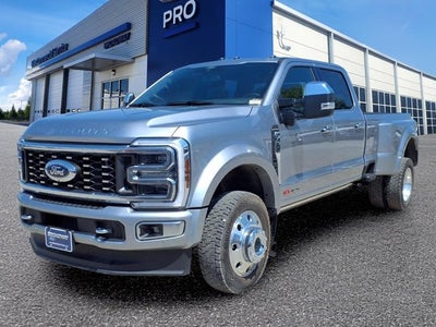 2024 Ford Super Duty F-450 DRW Platinum