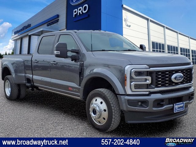 2025 Ford Super Duty F-450 DRW XL