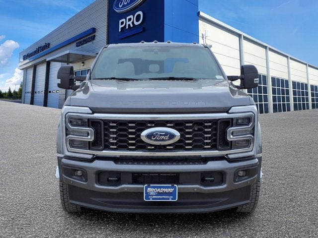 2025 Ford Super Duty F-450 DRW XL