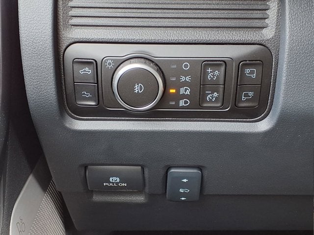 2025 Ford Super Duty F-450 DRW Platinum