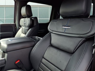 2025 Ford Super Duty F-450 DRW Platinum