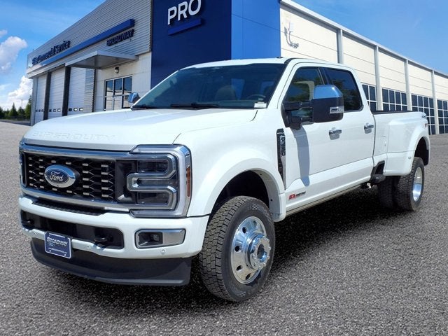 2026 Ford Super Duty F-450 DRW Platinum