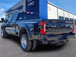 2025 Ford Super Duty F-450 DRW Platinum