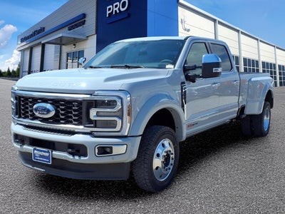 2026 Ford Super Duty F-450 DRW Platinum