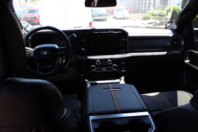 2024 Ford Super Duty F-450 DRW Platinum
