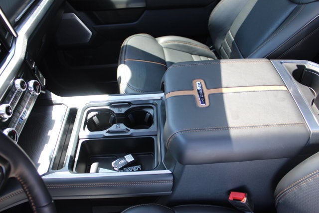 2024 Ford Super Duty F-450 DRW Platinum