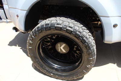 2024 Ford Super Duty F-450 DRW Platinum