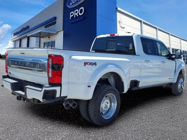 2026 Ford Super Duty F-450 DRW Platinum