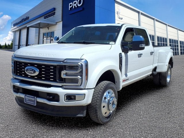 2026 Ford Super Duty F-450 DRW Platinum
