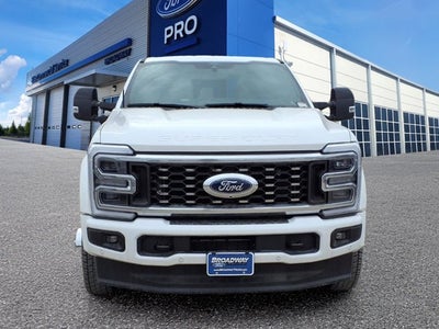 2025 Ford Super Duty F-450 DRW Platinum