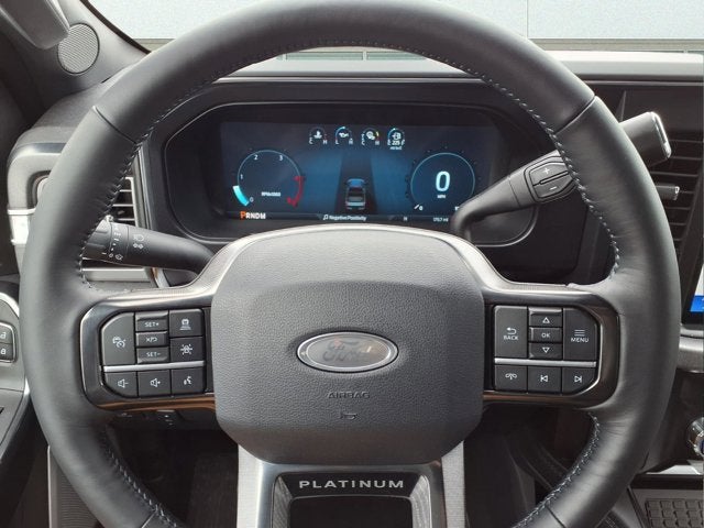 2025 Ford Super Duty F-450 DRW Platinum