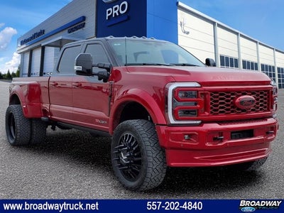 2024 Ford Super Duty F-450 DRW Platinum
