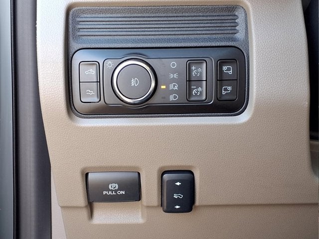 2026 Ford Super Duty F-450 DRW Platinum