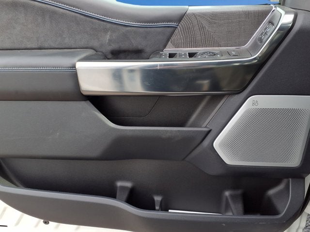 2025 Ford Super Duty F-450 DRW Platinum