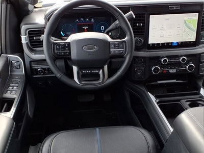 2025 Ford Super Duty F-450 DRW Platinum