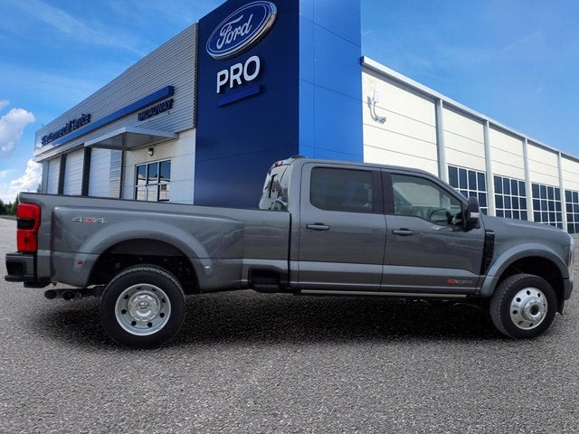 2025 Ford Super Duty F-450 DRW XL