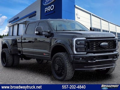 2024 Ford Super Duty F-450 DRW Platinum