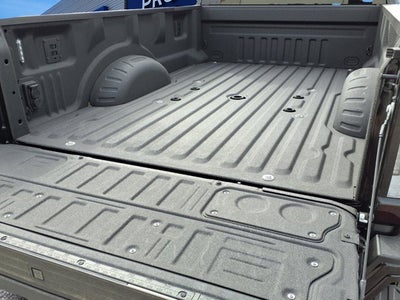 2024 Ford Super Duty F-450 DRW Platinum