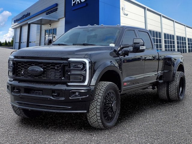 2024 Ford Super Duty F-450 DRW Platinum