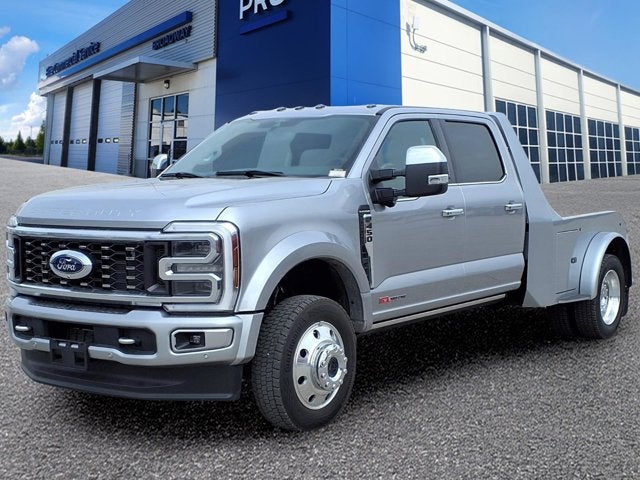 2024 Ford Super Duty F-450 DRW Platinum
