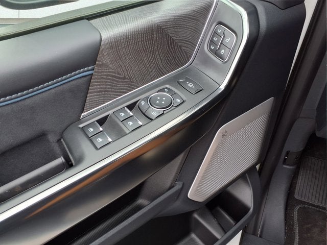 2025 Ford Super Duty F-450 DRW XL