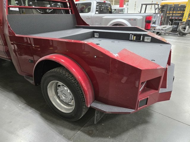 2025 Ford Super Duty F-450 DRW Platinum