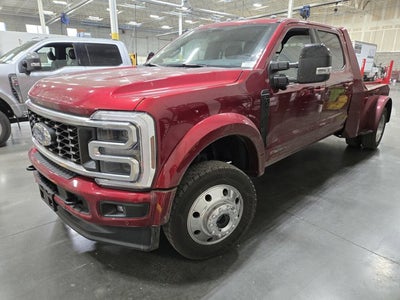 2025 Ford Super Duty F-450 DRW Platinum